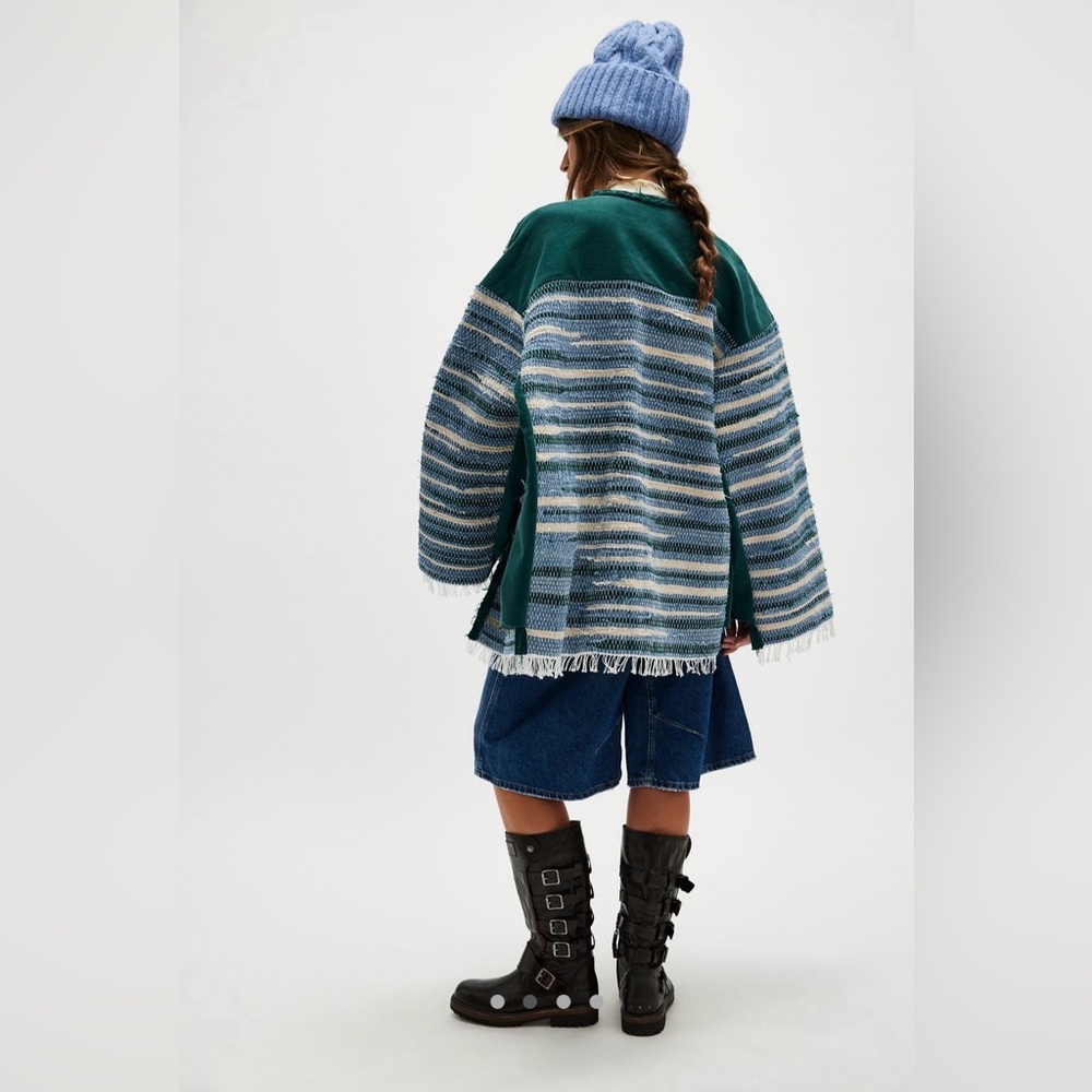 NWT Free People KSENIASCHNAIDER Hand-Crafted Zero Waste Poncho Size XS - Picture 3 of 11